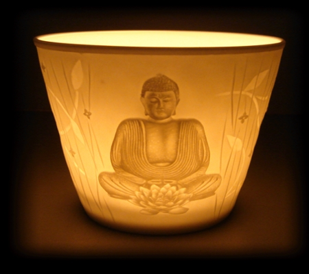 Atmospherisches Licht Votiv Buddha