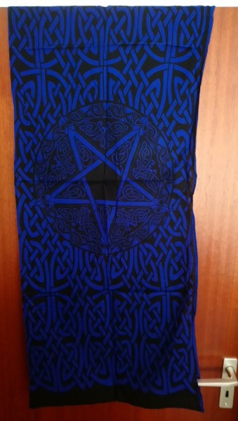 Tuch mit keltischen Mustern u. Pentagramm blau-schwarz 53x127cm