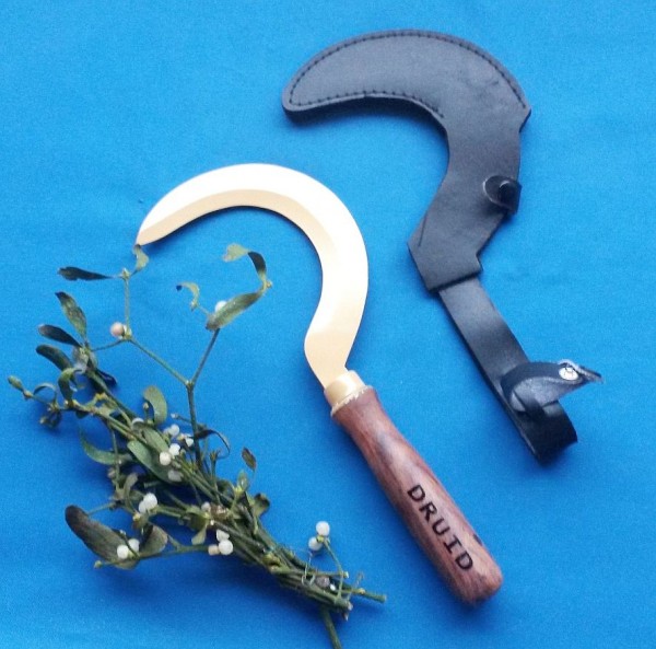 Druidensichel mit Holzgriff und Futteral
